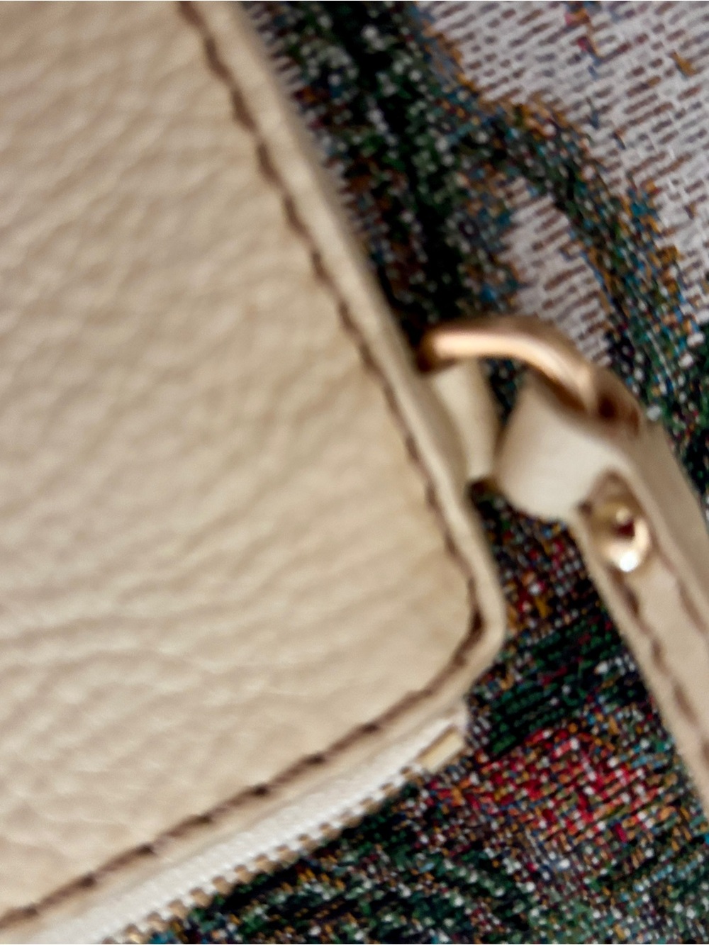 Cole Haan Butter Yellow Pebble Leather Wristlet Clutch - Picture 6 of 10